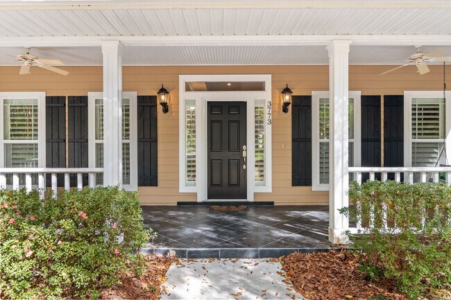 Photo - Exceptional 4-Bedroom Home in Madera!