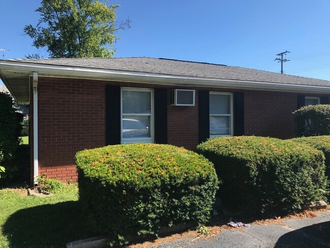 Building Photo - 201 W Main St Unit 109