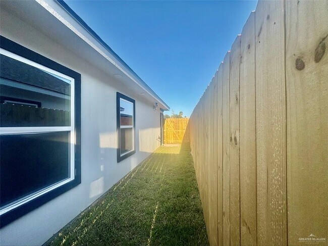 Photo - 11 Yankton St Unit 1