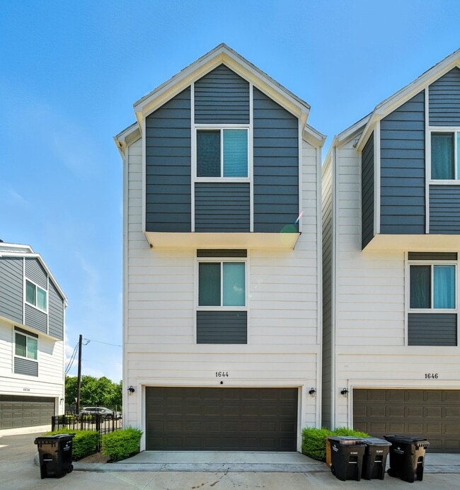 Photo - 1644 W Tidwell Rd