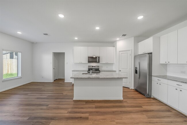 Photo - 11931 Pondwood Dr