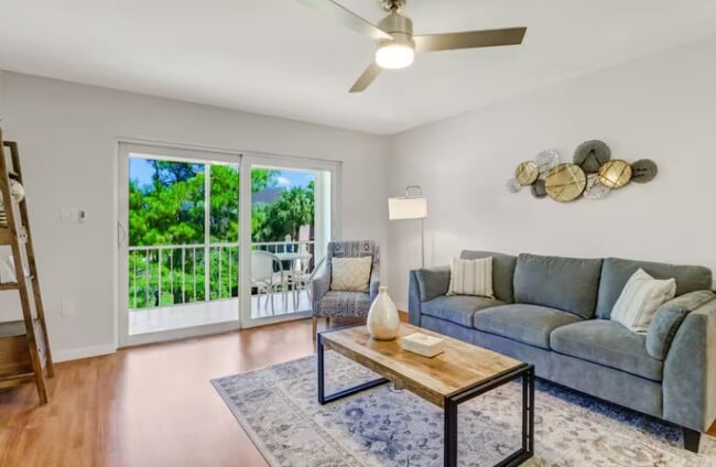 170 Turtle Lake Ct