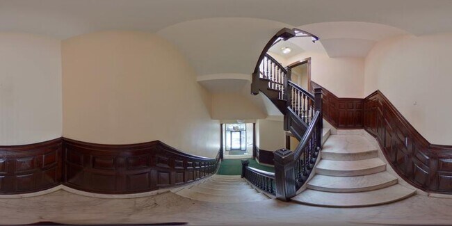Building Photo - 2 bedroom in Brookline MA 02446 Rental