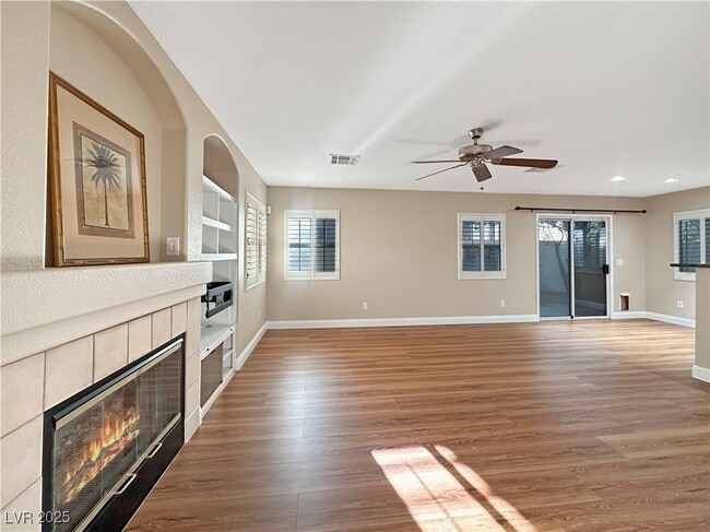 Photo - 1010 Grand Cerritos Ave