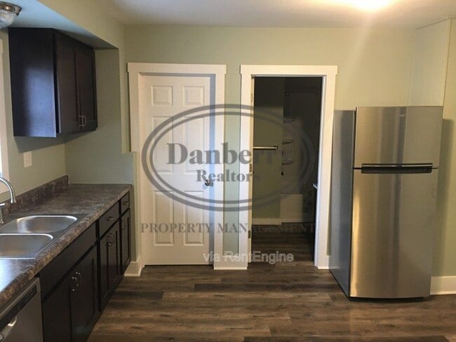 Photo - 319 Frazer St Unit 1