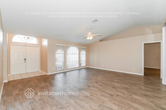137 Zenith Cir