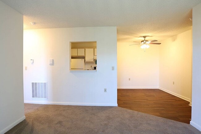 EAGLES POINT APARTMENTS