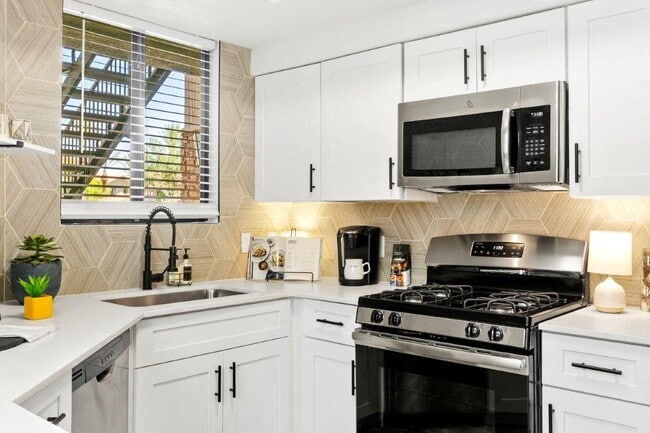 San Portella, Tempe, AZ, Kitchen - San Portella