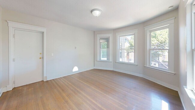 Photo - 254 Orchard St