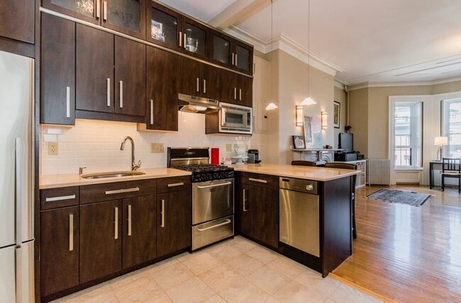 Photo - 171 Beacon St Unidad 4F
