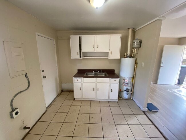 Photo - 4915 11th Ave Unit #1