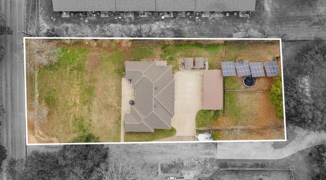 Photo - 271 Lawrence Rd