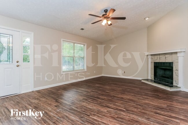 Photo - 1999 Bullock Trail