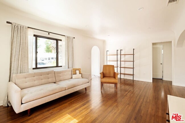 Photo - 3720 Military Ave