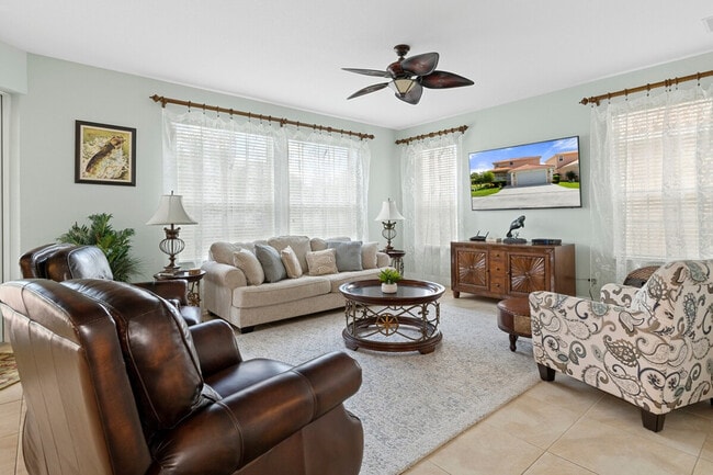 Photo - 4 Waterside St Unit SI ID1472656P