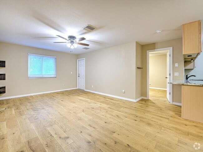 Building Photo - 538 Golden Raintree Pl Rental