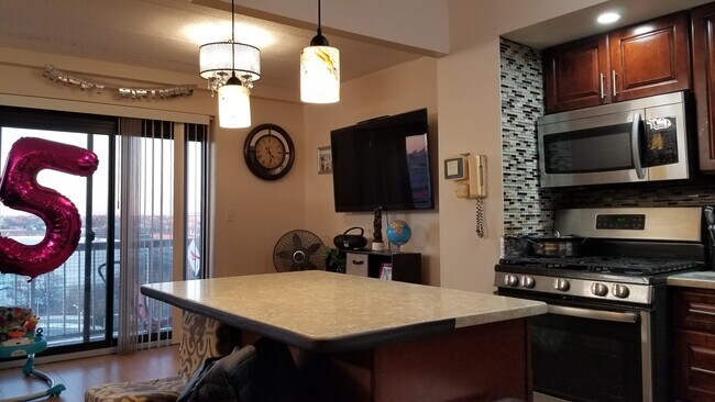 Photo - 9229 Queens Blvd Unidad 11D