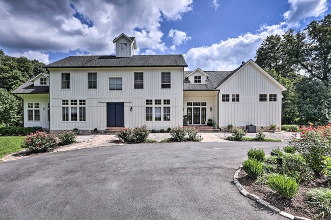 Photo - 19019 Beallsville Rd Unit 2 bedrooms and 2 Bethroom