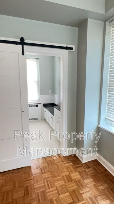 Photo - 212 E Clay St