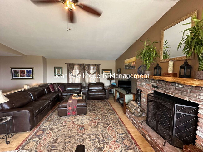Photo - Charming 3-Bedroom Retreat with 2 Full Baths in Evergreen