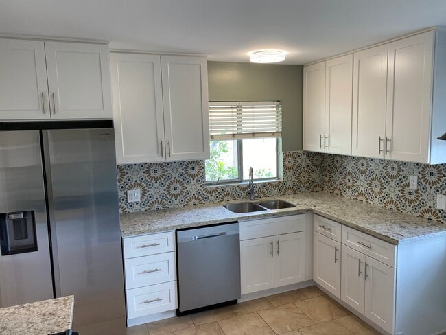 Photo - 1223 Oliver Ave Townhome