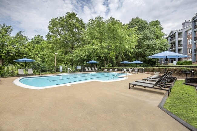Wilde Lake Apartments