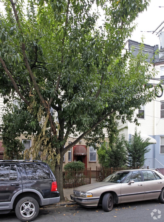 Photo - 103 Magnolia Ave