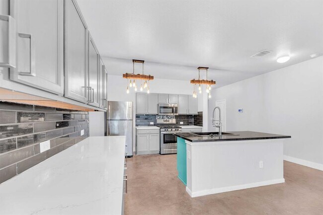 Photo - 18125 Ryegate Dr