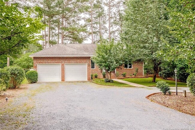 Photo - 789 Daphne Ln