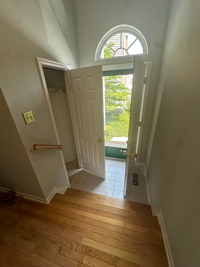 135 Woods End Rd