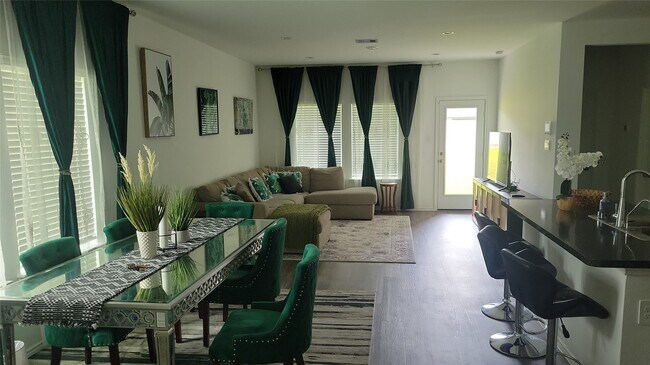 Photo - 24443 Springfield Valley Dr