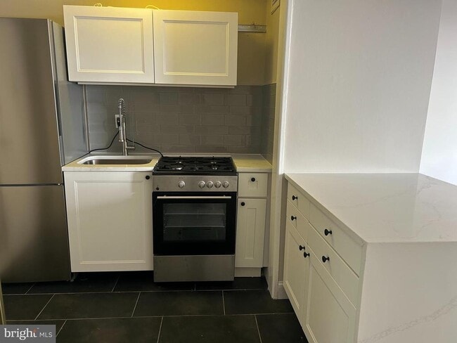 Building Photo - 1810 Rittenhouse Square Unit 1609