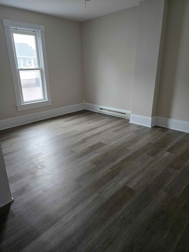 Photo - 709 Main St Unit 709 Main  2