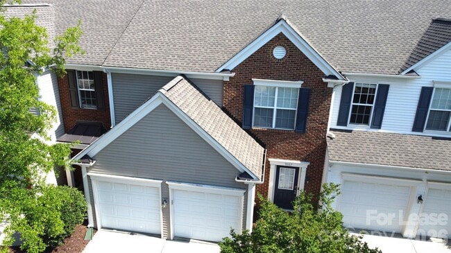 Photo - 9007 Bishop Crest Ln