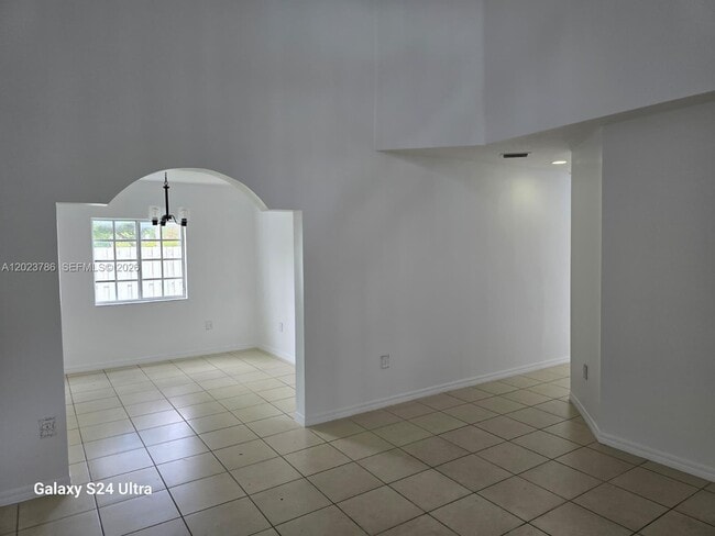 Photo - 13658 SW 142nd Terrace