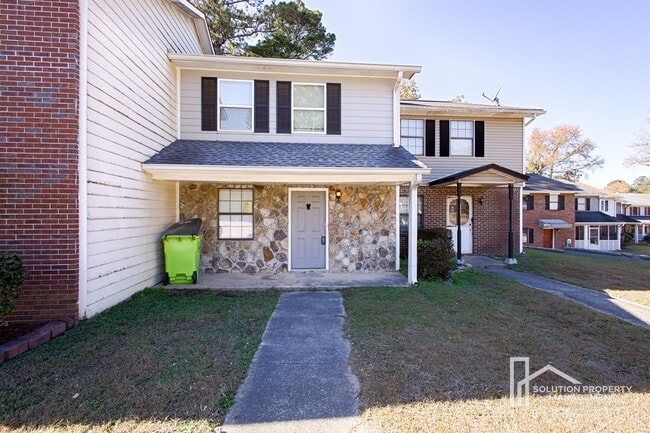 Building Photo - 5740 Old Gordon Rd