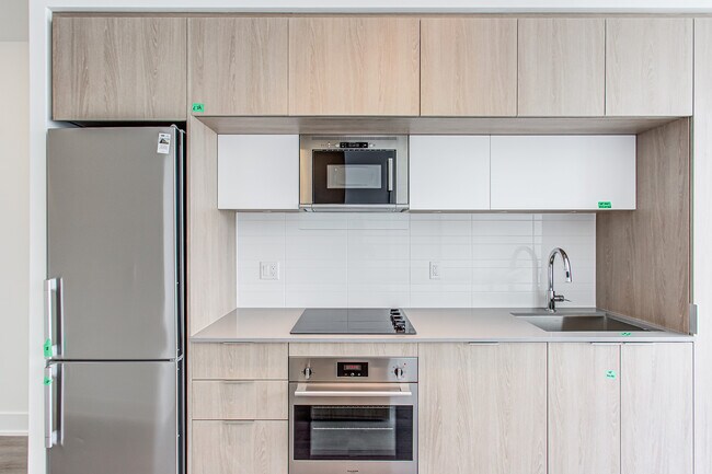 Photo - 1 Belsize Dr Unit 414