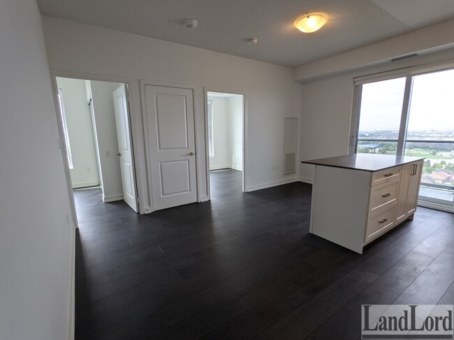 Photo - 8 Nahani Way Unit 2001