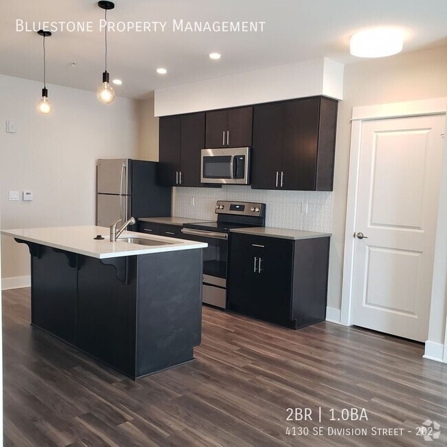 Building Photo - 4130 SE Division St Unit 202 Rental
