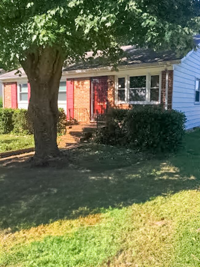 Photo - 329 Summit St