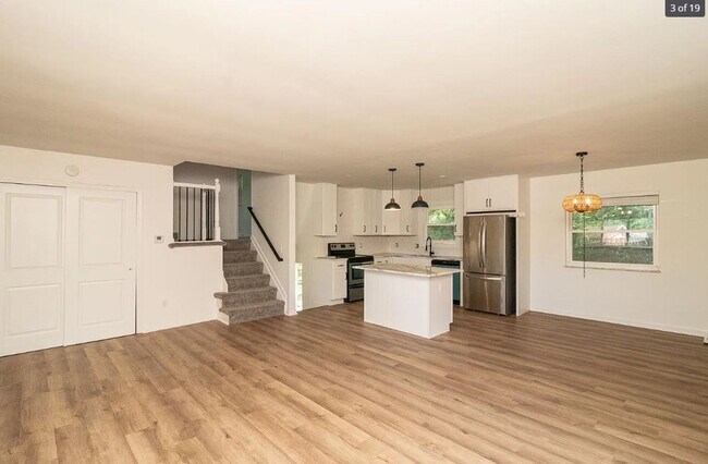 Photo - Newly Renovated 3 Bedroom 2 Bathroom Home