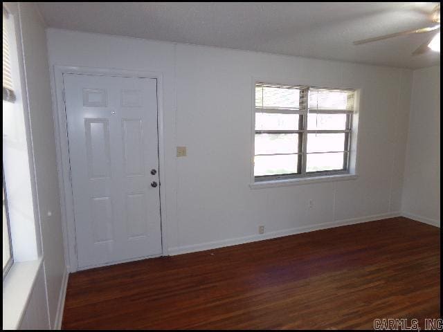 Photo - 107 S Holly St