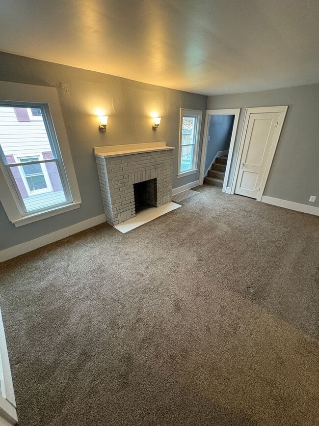Photo - Spacious 4-Bedroom Akron Home with Garage | Open House Feb 5