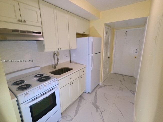 Photo - 644 NW 13th St Unit 12