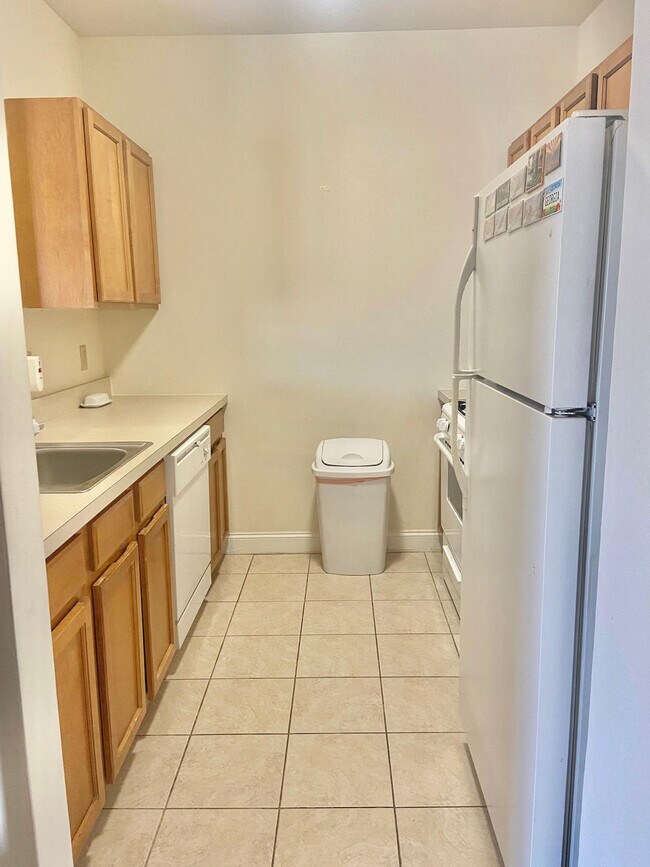 Photo - 557 5th St Unidad SI ID1501973P