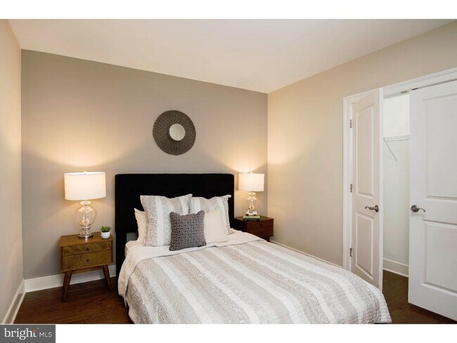 Photo - 1900 Arch St Unit 104