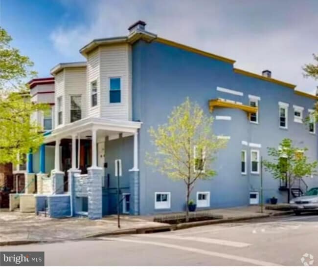 Building Photo - 236 E 25th St Rental