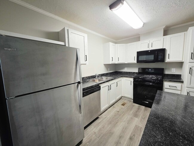Photo - 3618 Juniper St
