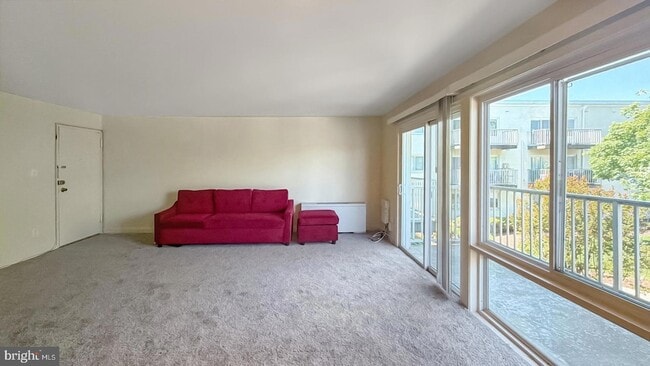 Photo - 1005 Chillum Rd Unit 317