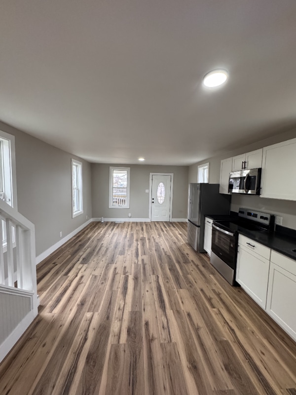 Photo - 348 Logan St